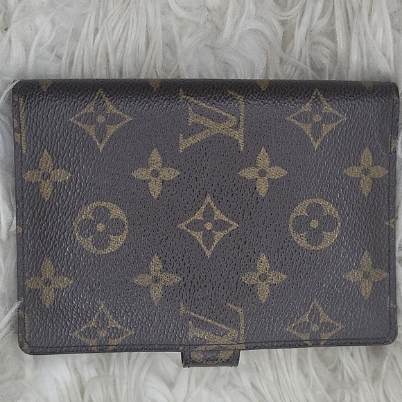 Louis Vuitton Monogram PM Agenda includes filler paper - Picture 2 of 16